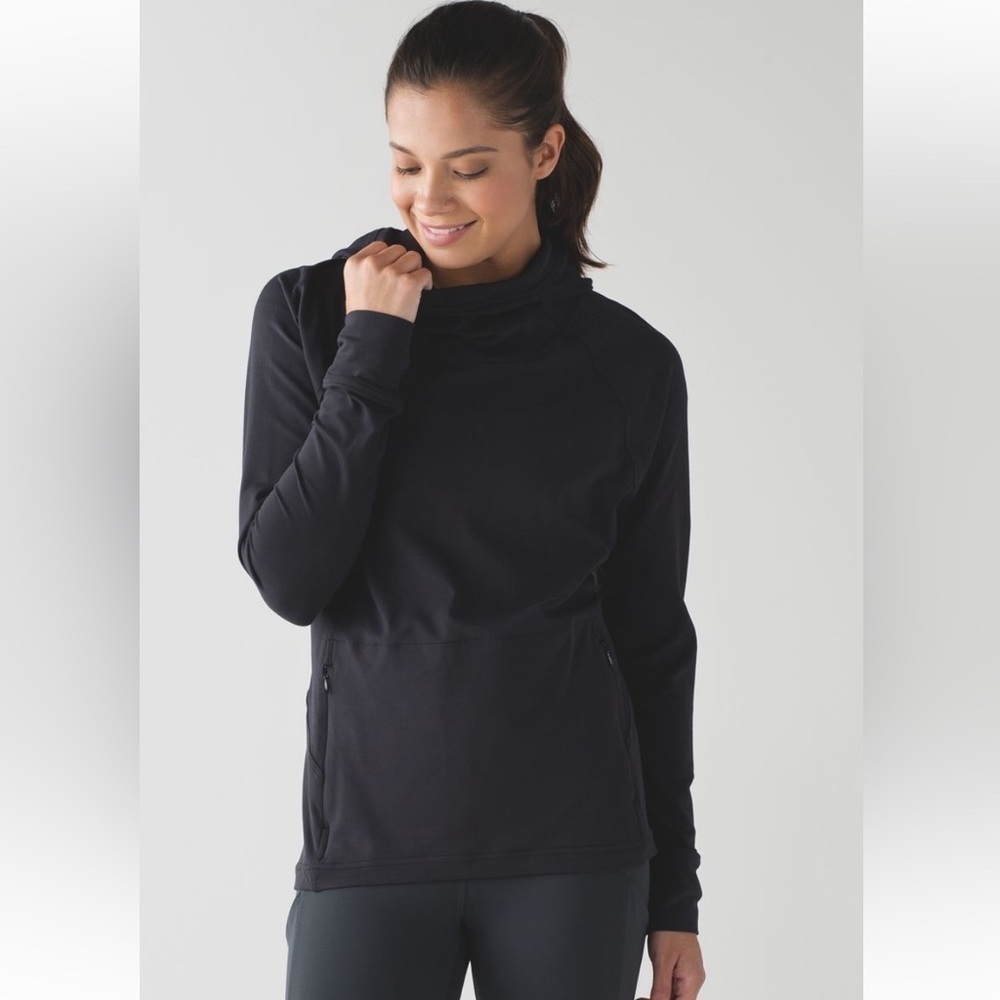 Lululemon Ready To Rulu Hoodie
Black sz 6